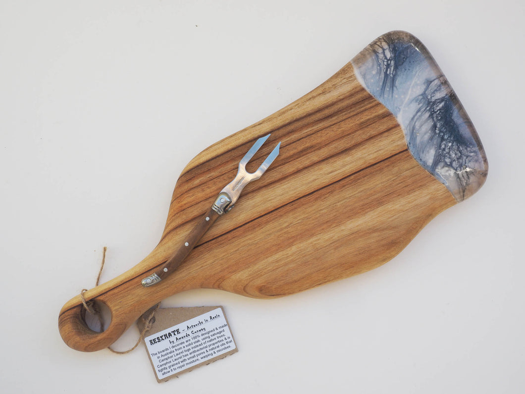 Small Paddle Cheeseboard Including knife. (CB5)